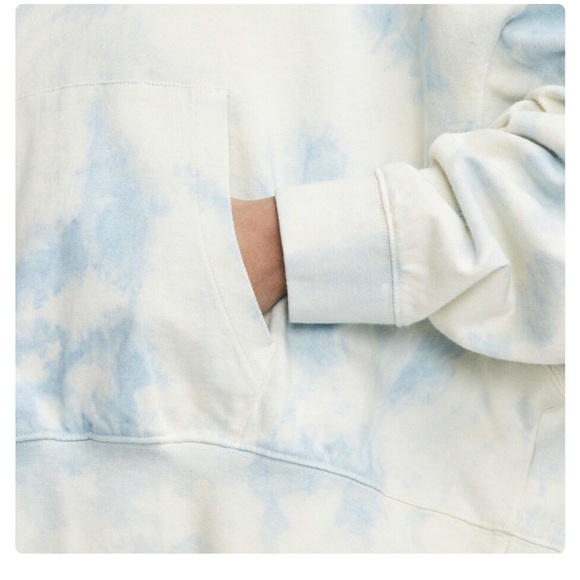 Nike Sportswear Washed Jersey Cloud Hoodie
Size Large | NWT | Retail $75 - Picture 3 of 13